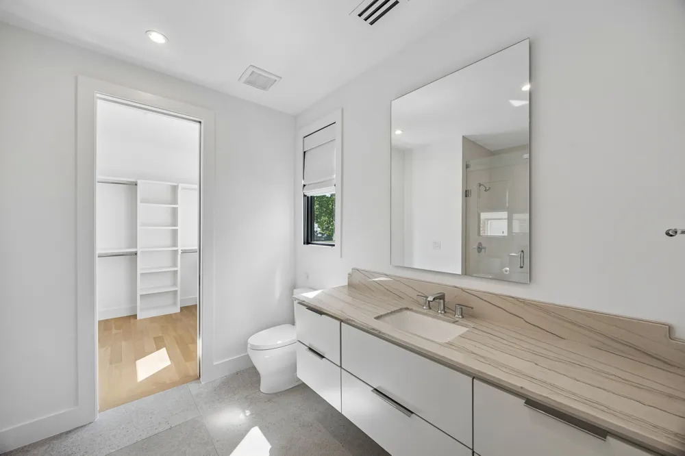 4144 Hawthorne Avenue Dallas, TX 75219