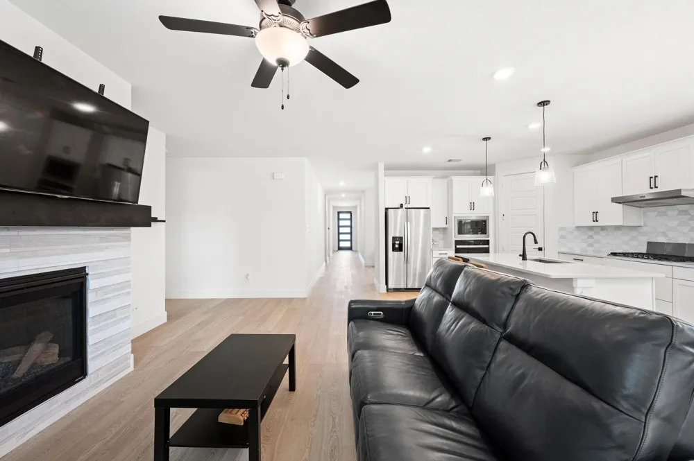 2848 Acadia Drive Corinth, TX 76210