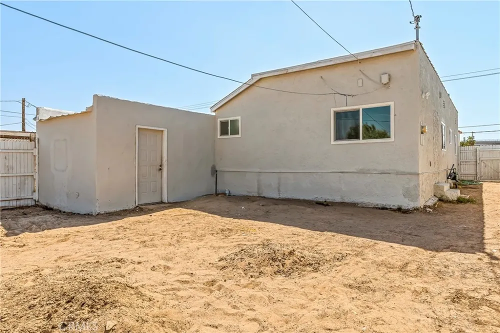 129 K STREET Needles, CA 92363