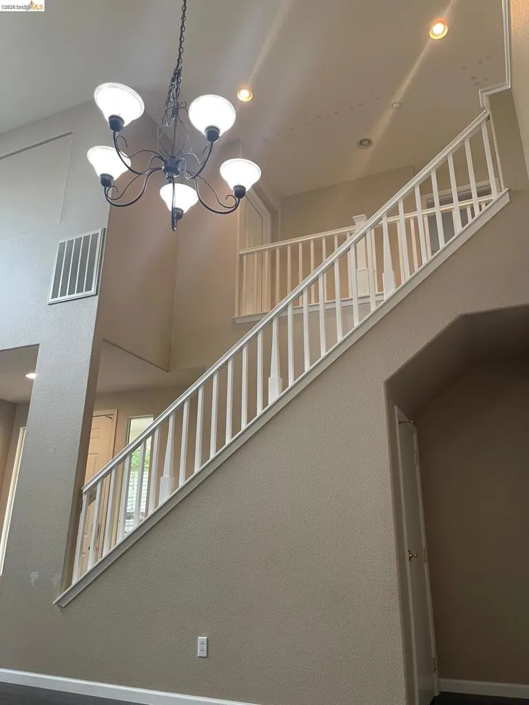 2309 St Augustine Dr Brentwood, CA 94513