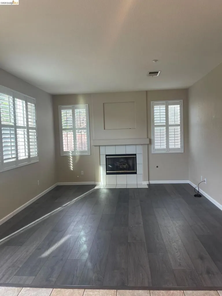 2309 St Augustine Dr Brentwood, CA 94513