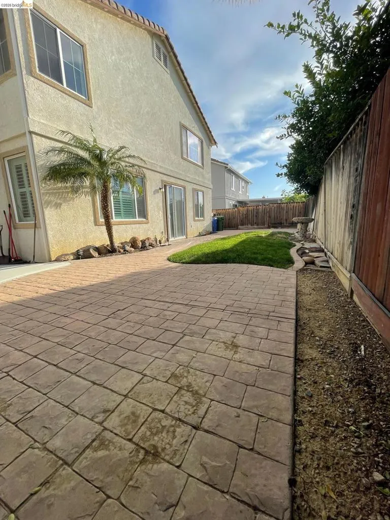 2309 St Augustine Dr Brentwood, CA 94513