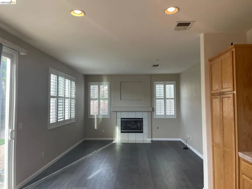 2309 St Augustine Dr Brentwood, CA 94513