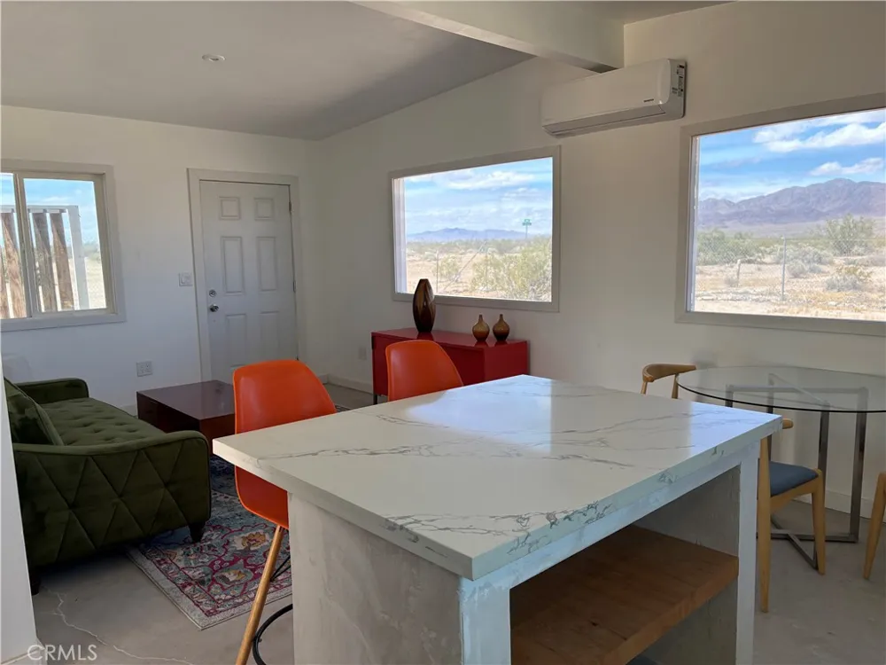 86515 Amboy Road 29 Palms, CA 92277