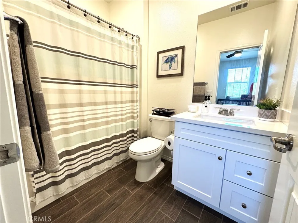 7120 Vernazza Eastvale, CA 92880