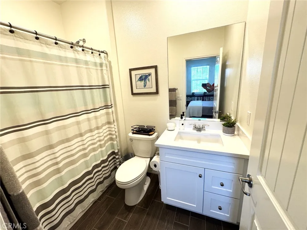 7120 Vernazza Eastvale, CA 92880