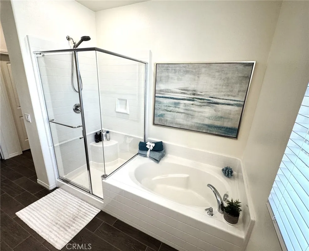 7120 Vernazza Eastvale, CA 92880