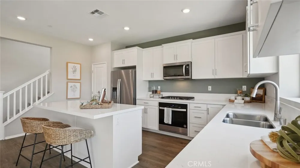 31305 White Bark Drive Winchester, CA 92596