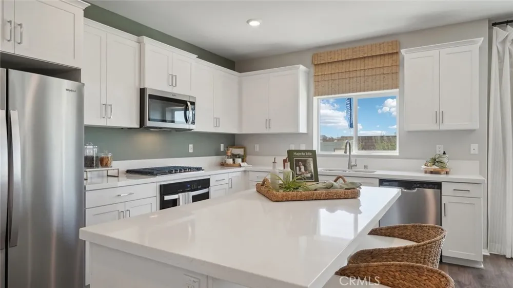 31305 White Bark Drive Winchester, CA 92596