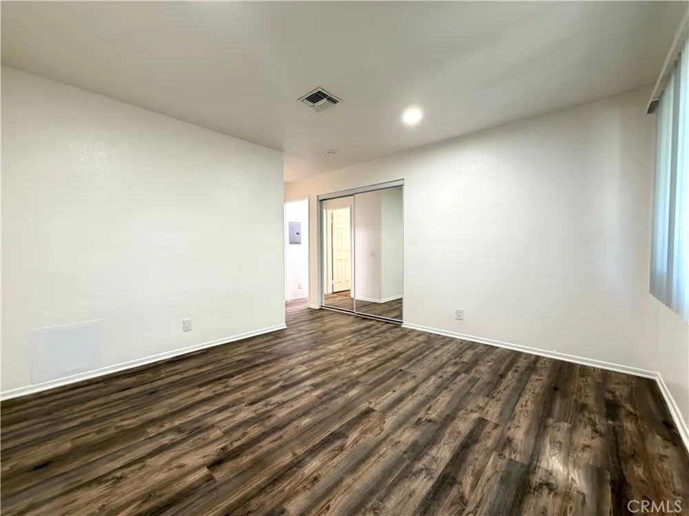 14030 McClure Avenue #201 Paramount, CA 90723