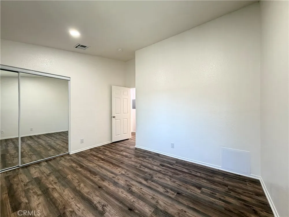 14030 McClure Avenue #201 Paramount, CA 90723