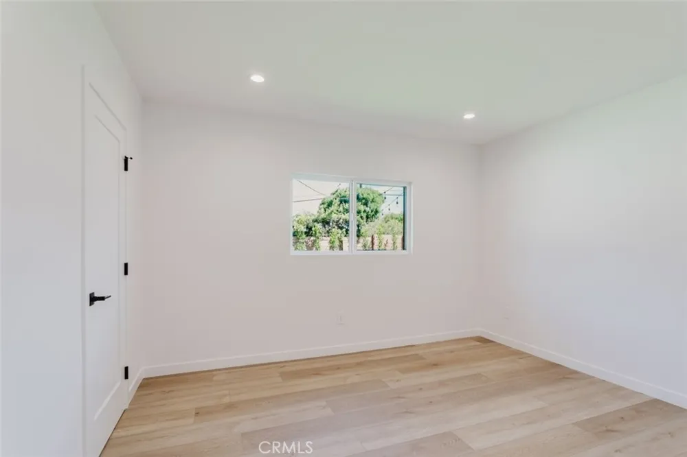 6021 E Oakbrook Street Long Beach, CA 90815