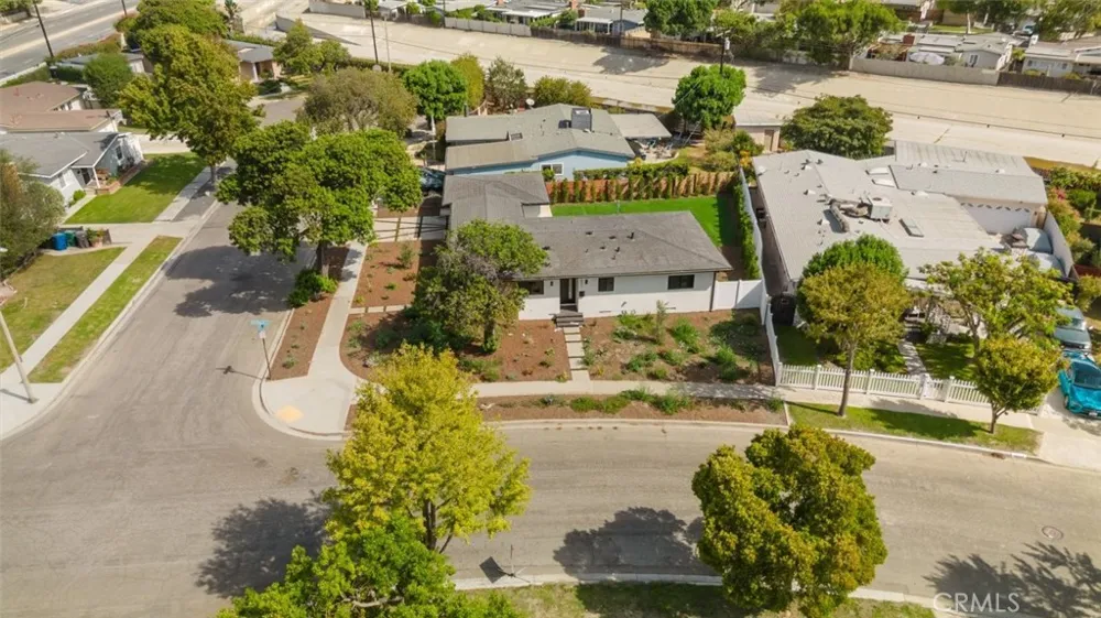 6021 E Oakbrook Street Long Beach, CA 90815