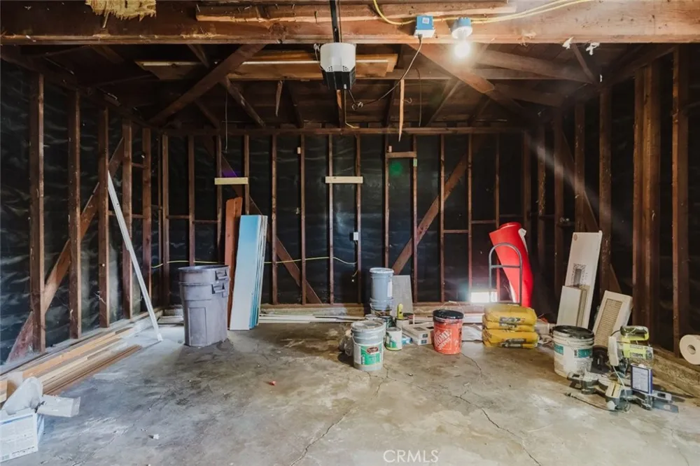 6021 E Oakbrook Street Long Beach, CA 90815