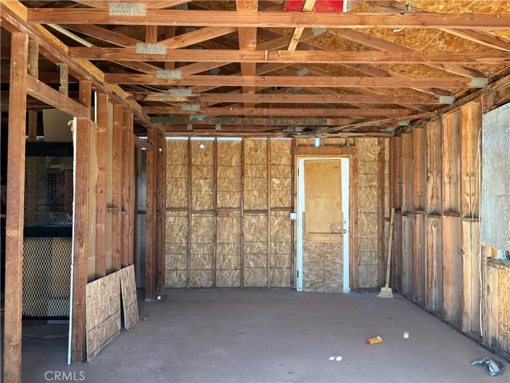 85875 Diamond Bar Road 29 Palms, CA 92277