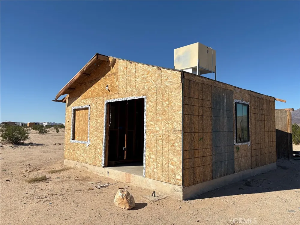 85875 Diamond Bar Road 29 Palms, CA 92277