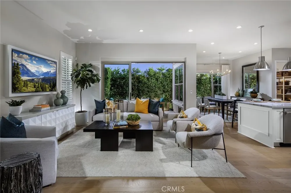 121 Campion Irvine, CA 92618