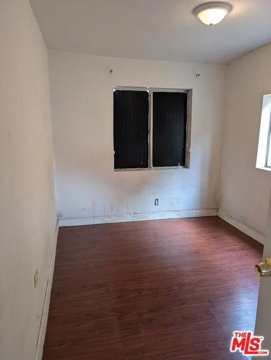1654 E 32nd Street Los Angeles, CA 90011