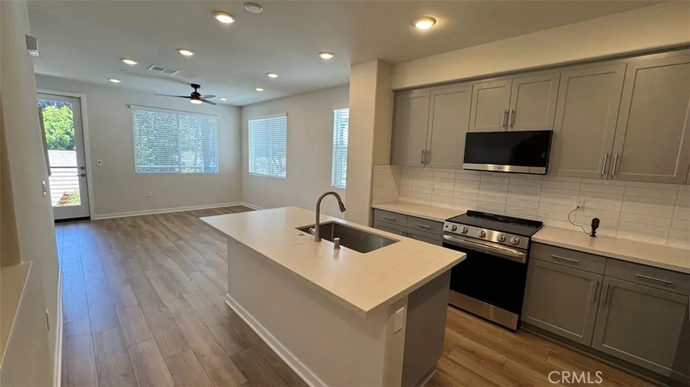 9531 Hannah Way Riverside, CA 92503