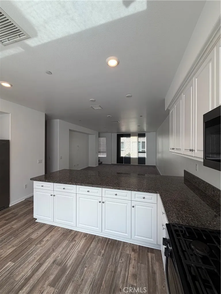 8013 Olive Lane Downey, CA 90241