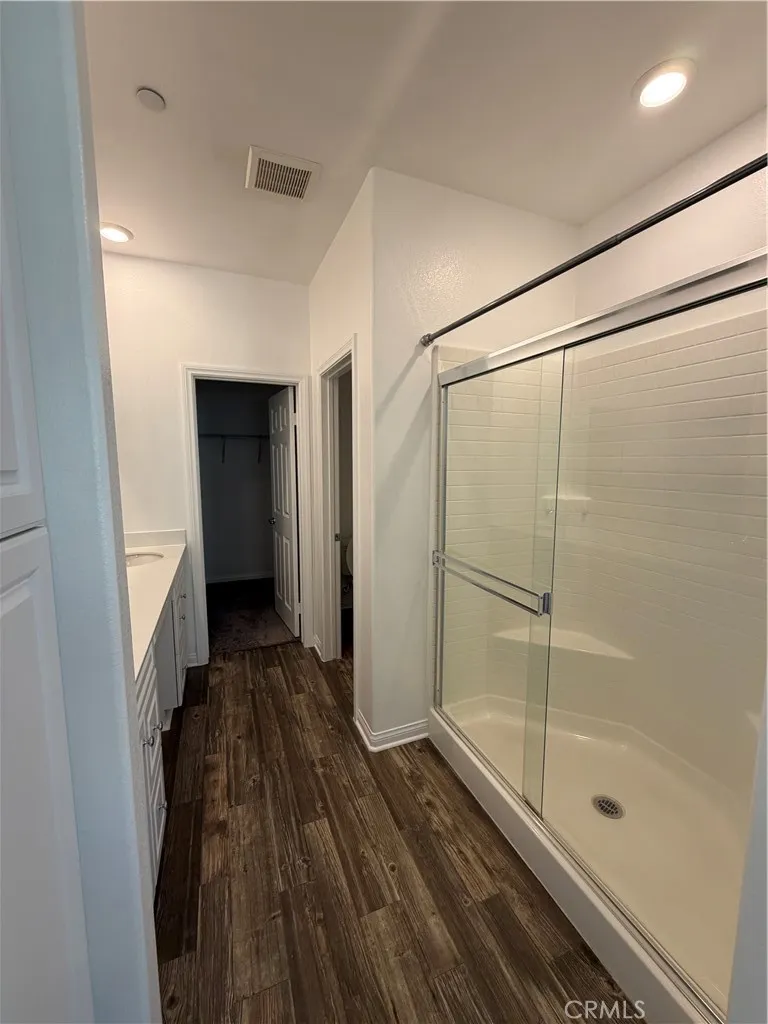 8013 Olive Lane Downey, CA 90241