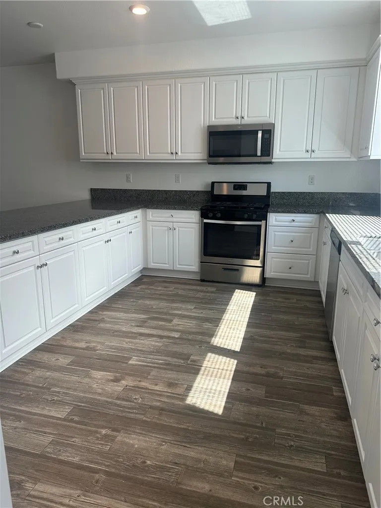 8013 Olive Lane Downey, CA 90241