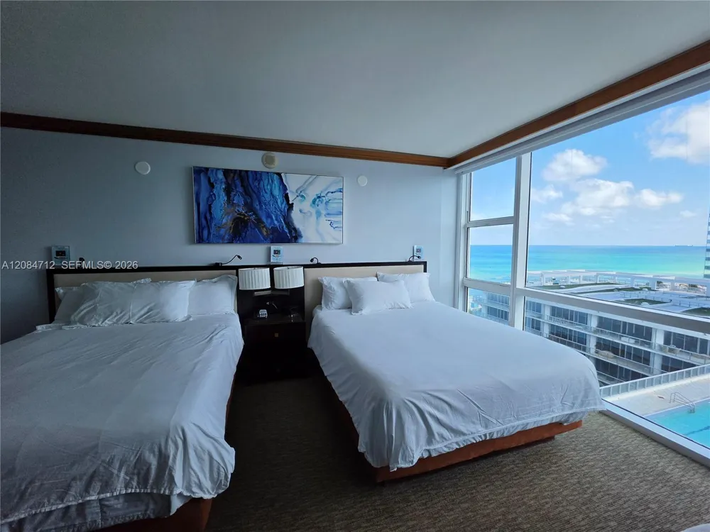 6801 Collins Ave #1014 Legal 1004 Door Miami Beach, FL 33141