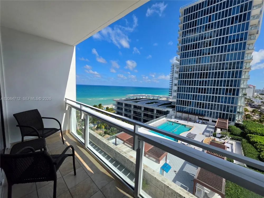 6801 Collins Ave #1014 Legal 1004 Door Miami Beach, FL 33141
