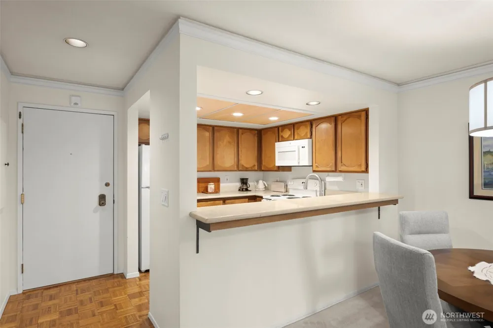 401 100th Avenue NE #213 Bellevue, WA 98004