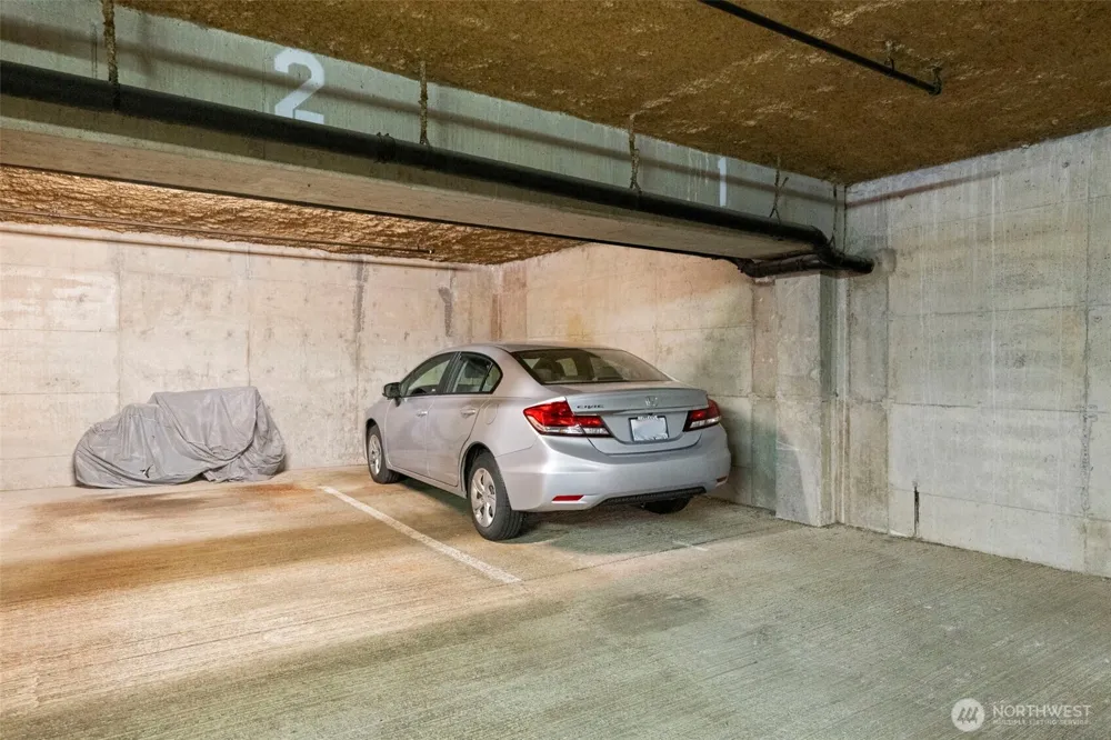 401 100th Avenue NE #213 Bellevue, WA 98004