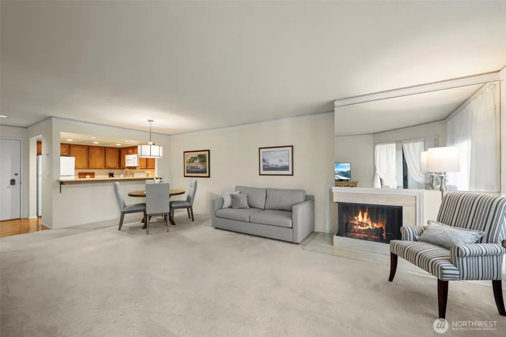 401 100th Avenue NE #213 Bellevue, WA 98004