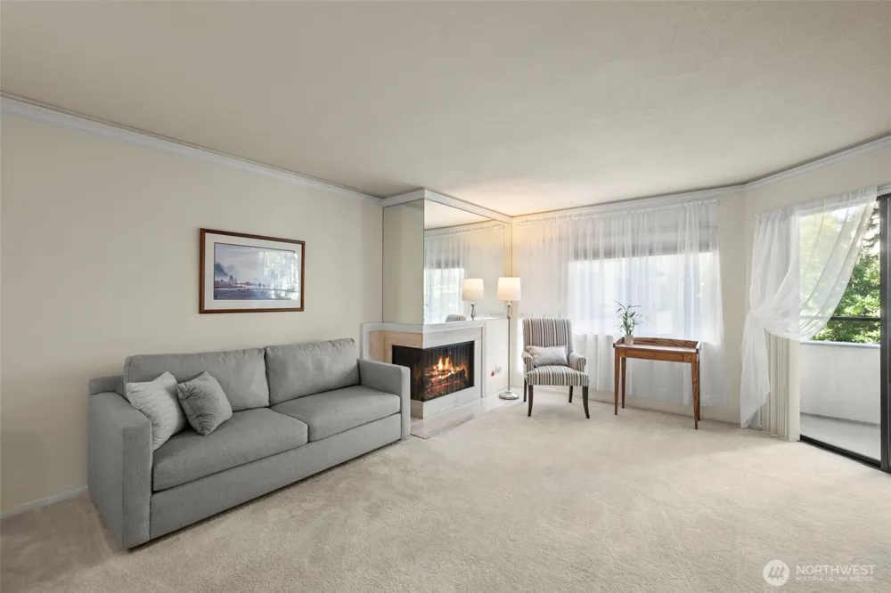 401 100th Avenue NE #213 Bellevue, WA 98004