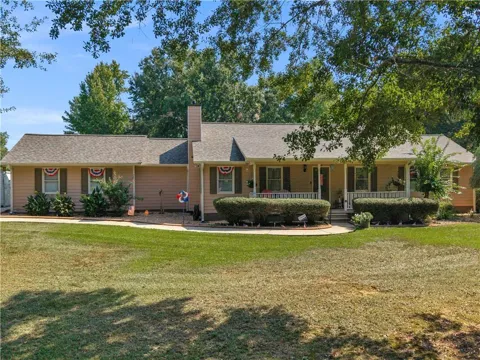 837 Sunset Drive