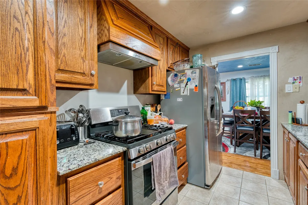813 Iowa Street Irving, TX 75060