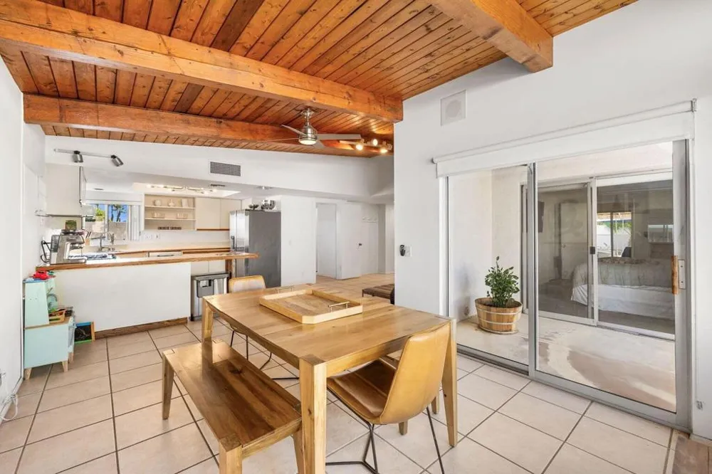 2211 Starr Road Palm Springs, CA 92262