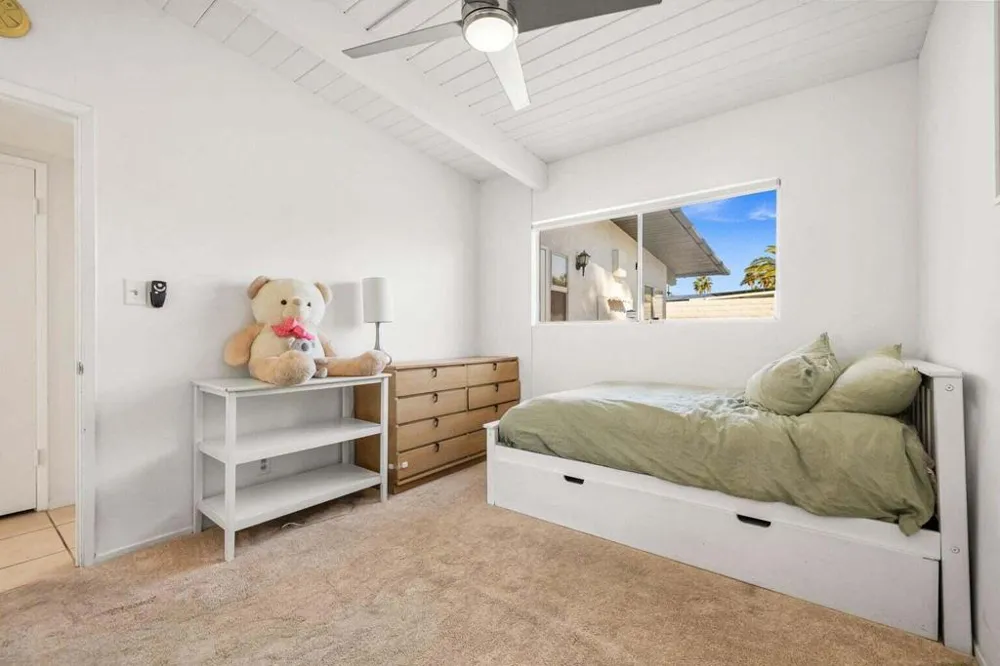 2211 Starr Road Palm Springs, CA 92262
