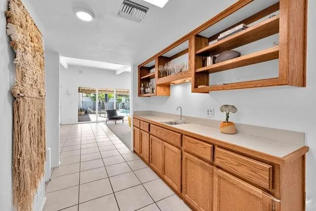 2211 Starr Road Palm Springs, CA 92262