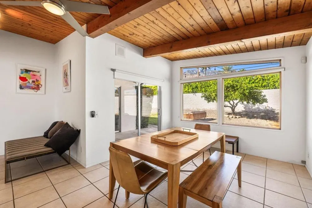 2211 Starr Road Palm Springs, CA 92262