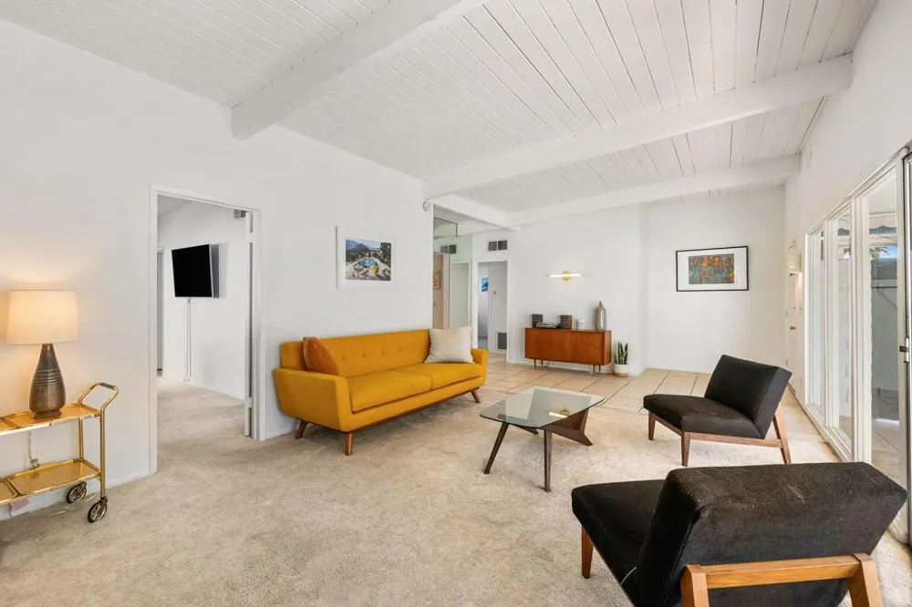2211 Starr Road Palm Springs, CA 92262
