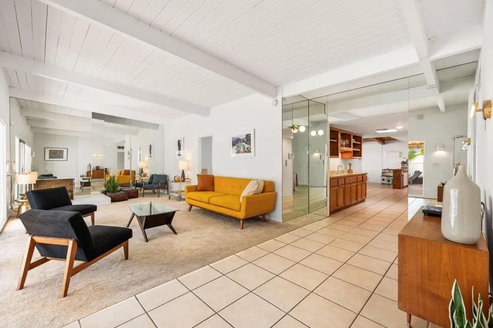2211 Starr Road Palm Springs, CA 92262