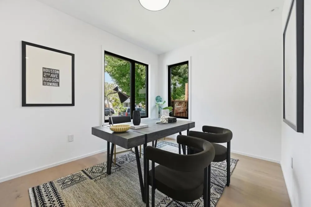 2076 Coastland Avenue San Jose, CA 95125