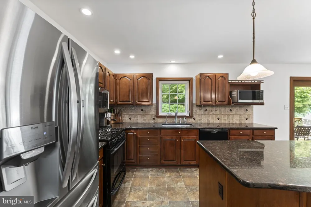 120 SUMMIT DRIVE Phoenixville, PA 19460