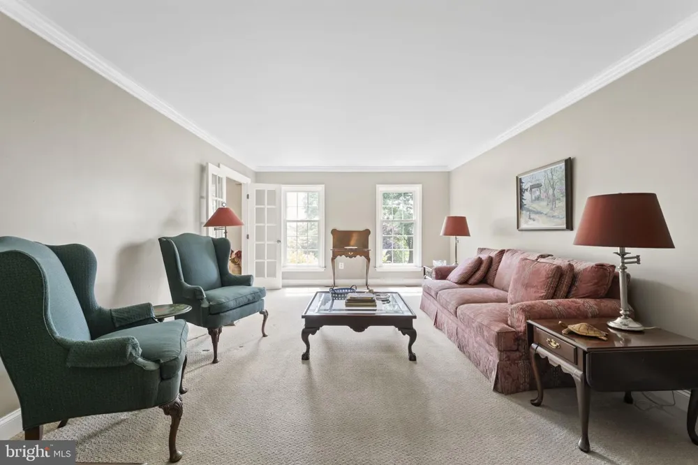 120 SUMMIT DRIVE Phoenixville, PA 19460
