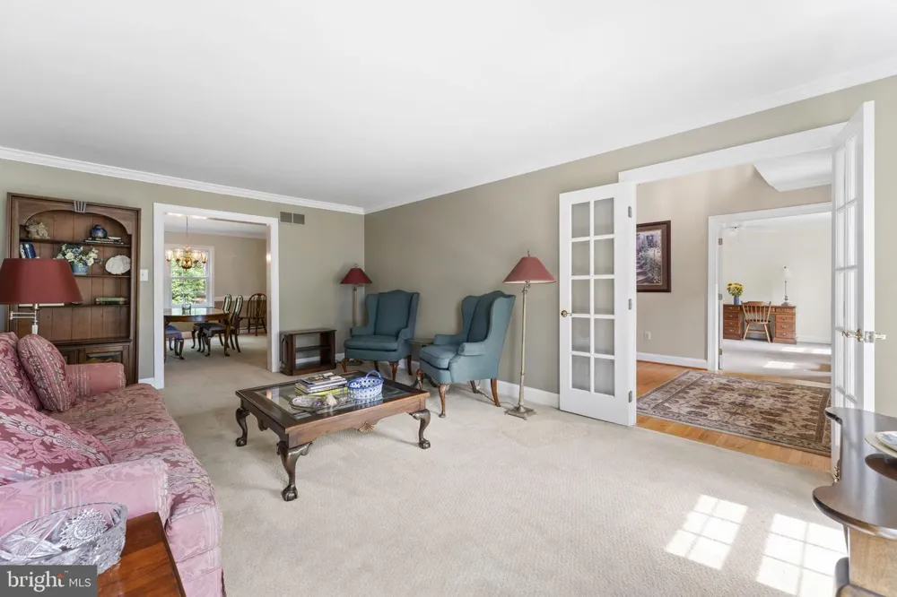 120 SUMMIT DRIVE Phoenixville, PA 19460