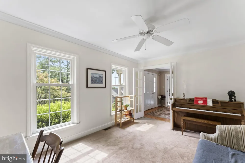 120 SUMMIT DRIVE Phoenixville, PA 19460