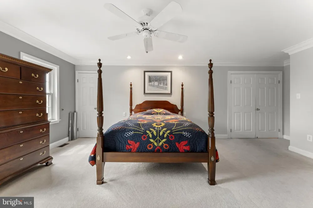120 SUMMIT DRIVE Phoenixville, PA 19460