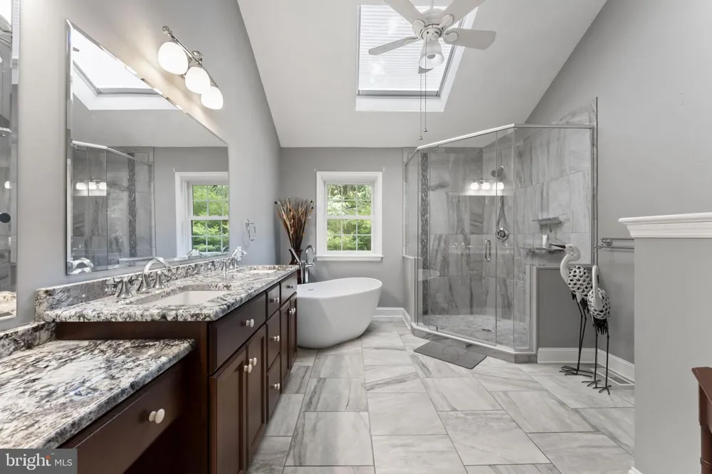 120 SUMMIT DRIVE Phoenixville, PA 19460