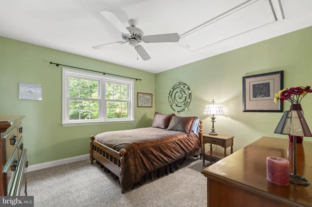 120 SUMMIT DRIVE Phoenixville, PA 19460