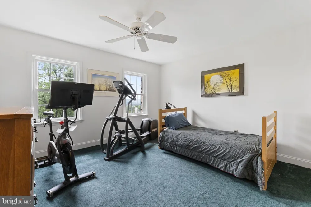 120 SUMMIT DRIVE Phoenixville, PA 19460