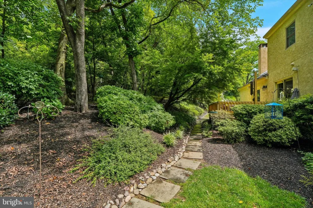 120 SUMMIT DRIVE Phoenixville, PA 19460